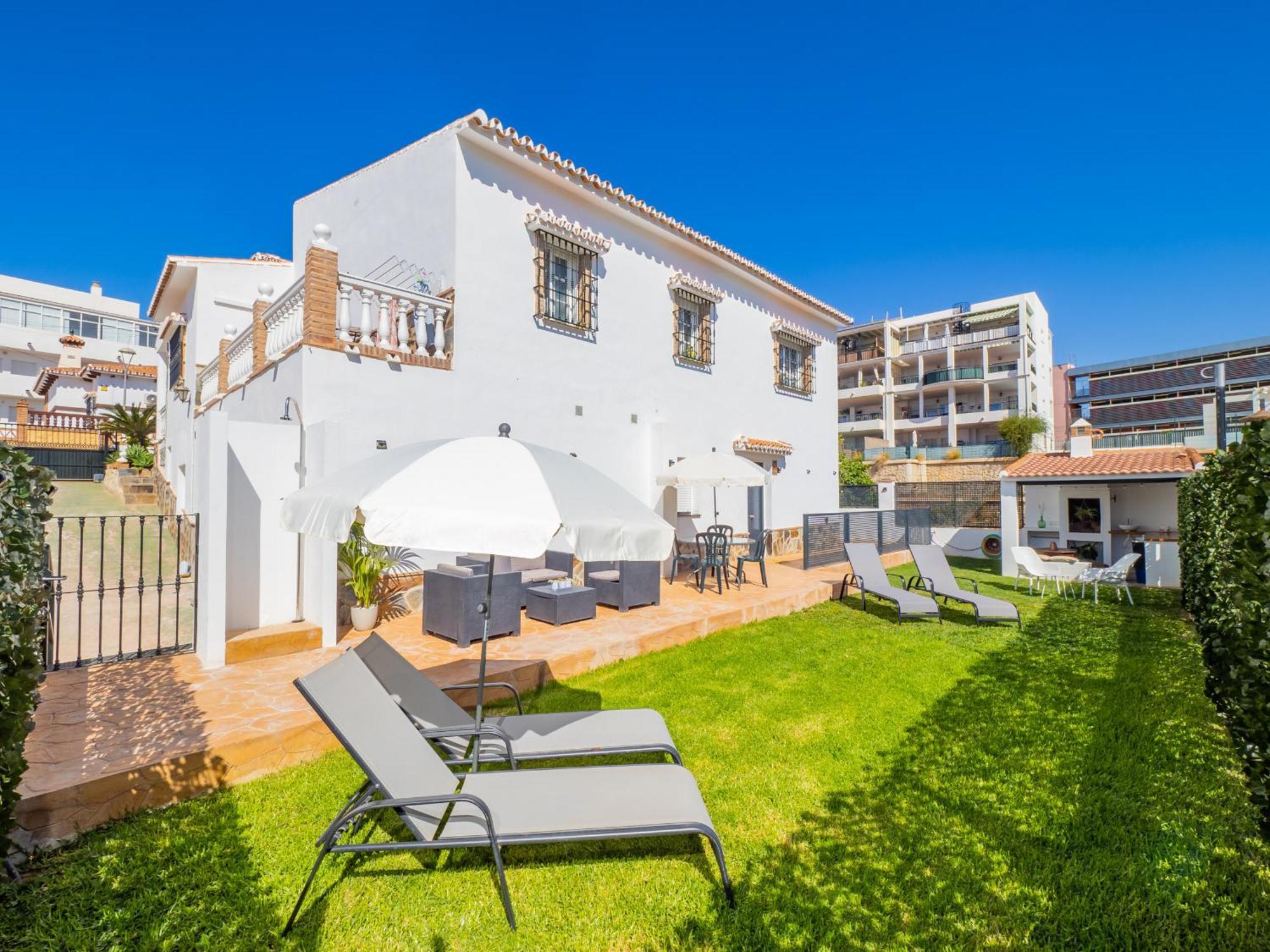 Cubo'S Hostal William'S Sunny 3 Torre de Benagalbon Exterior foto
